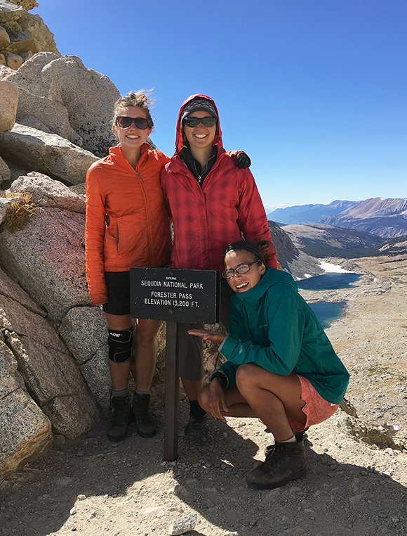 photo of students from nineteen day expedition