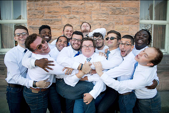 Image of the Potsdam Pointercounts A Cappella group
