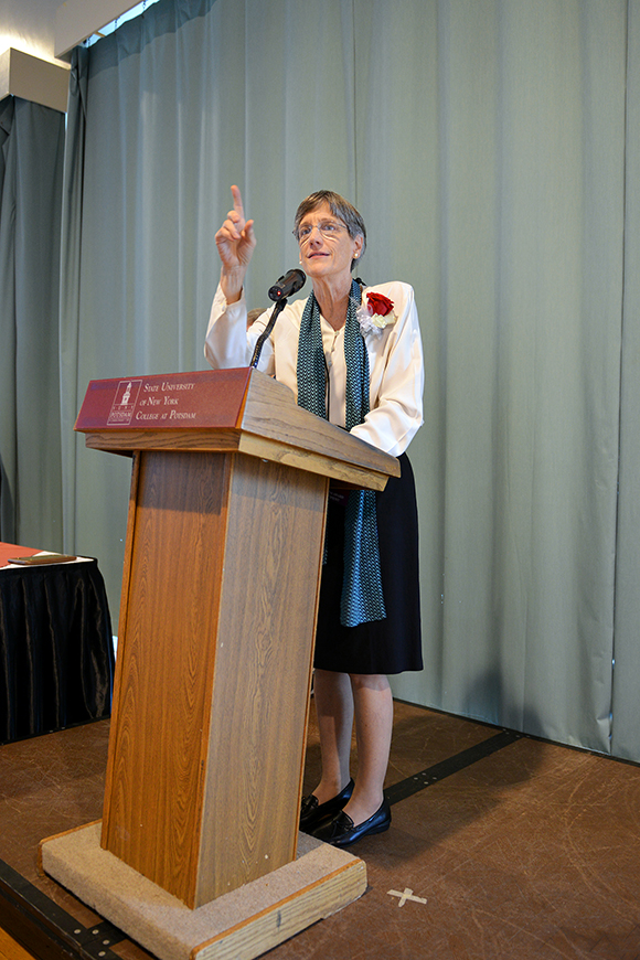 Photo of Vroman Cavanaugh Alumni Hosmer Award Recipient