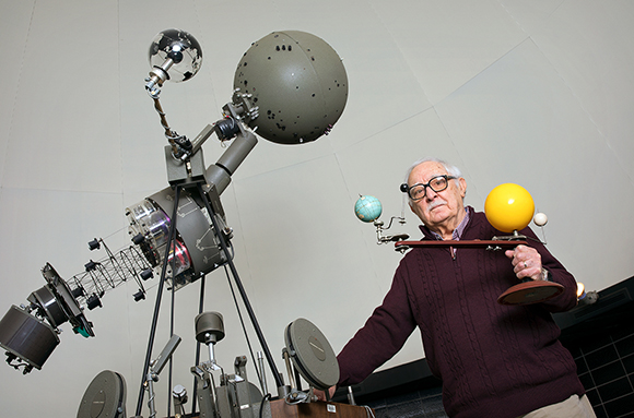 photo of Frank Revetta for Planetarium Schedule for 2018