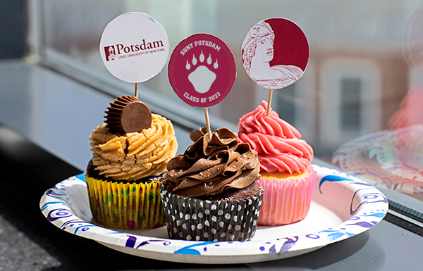 Cupcake Topper Image