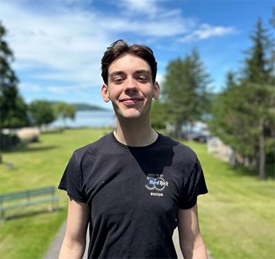 Ethan Hurst Photo